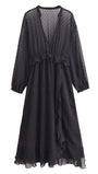 Gepunktetes Chiffon-Kleid im Überblick