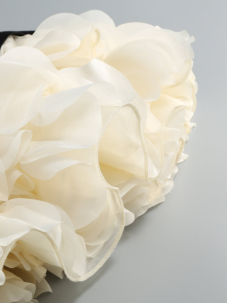 BALLKLEID-STIL MIT RÜSCHEN