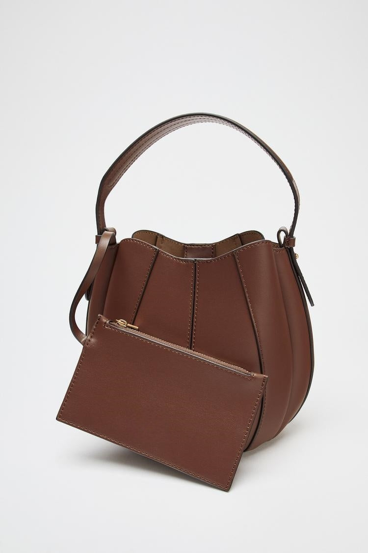 SCHULTERTASCHE IM BEUTELTASCHEN-STIL