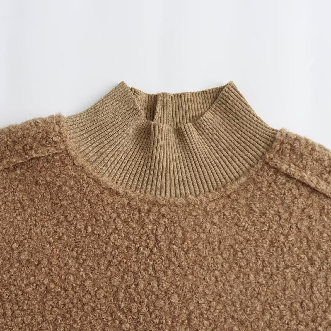 STRICKPULLOVER MIT STEHKRAGEN