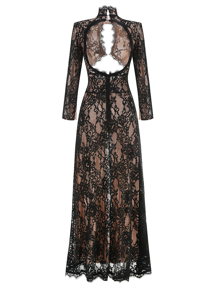MAXI-KLEID MIT SPITZE UND HOHEM SCHLITZ