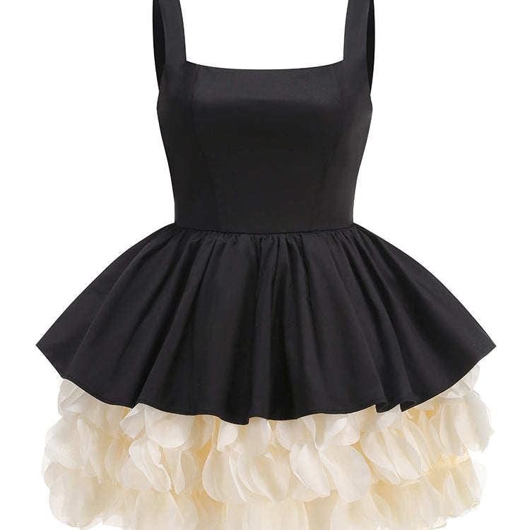 BALLKLEID-STIL MIT RÜSCHEN