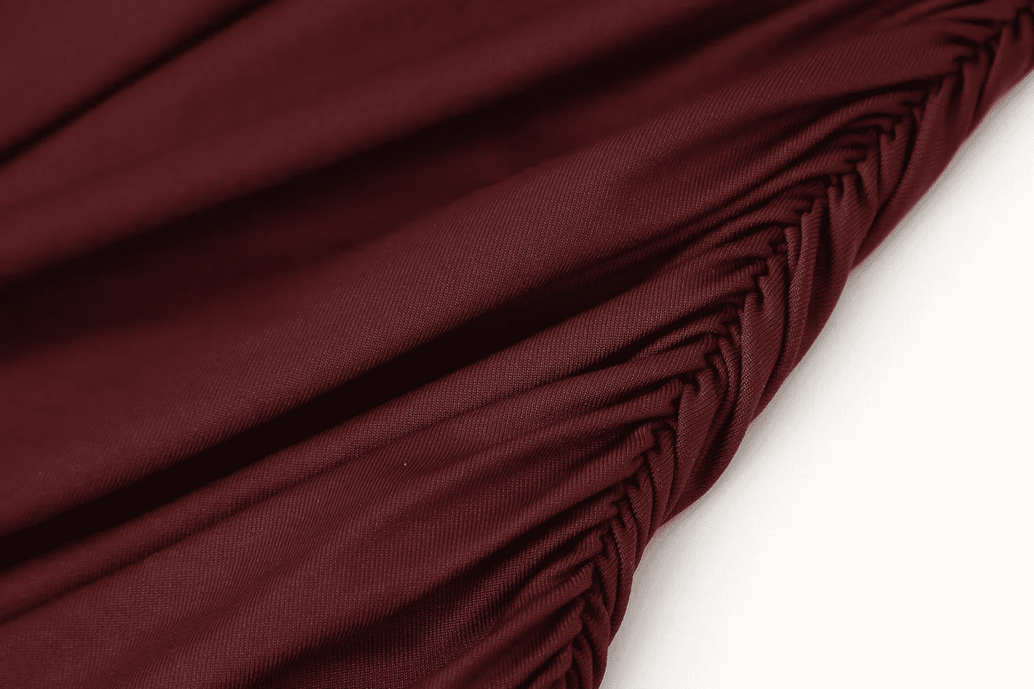 MIDI-KLEID MIT V-AUSSCHNITT UND RAFFUNGEN