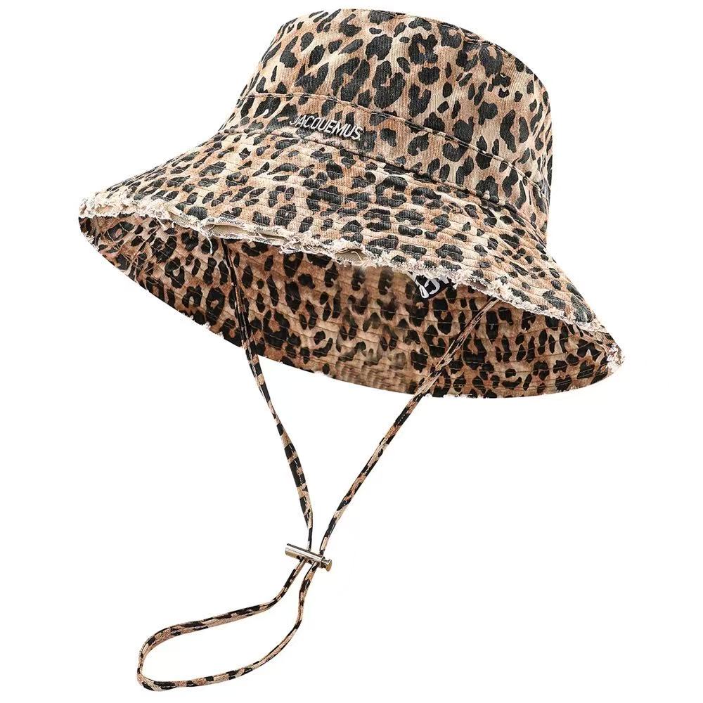 DORIS Bucket Hat