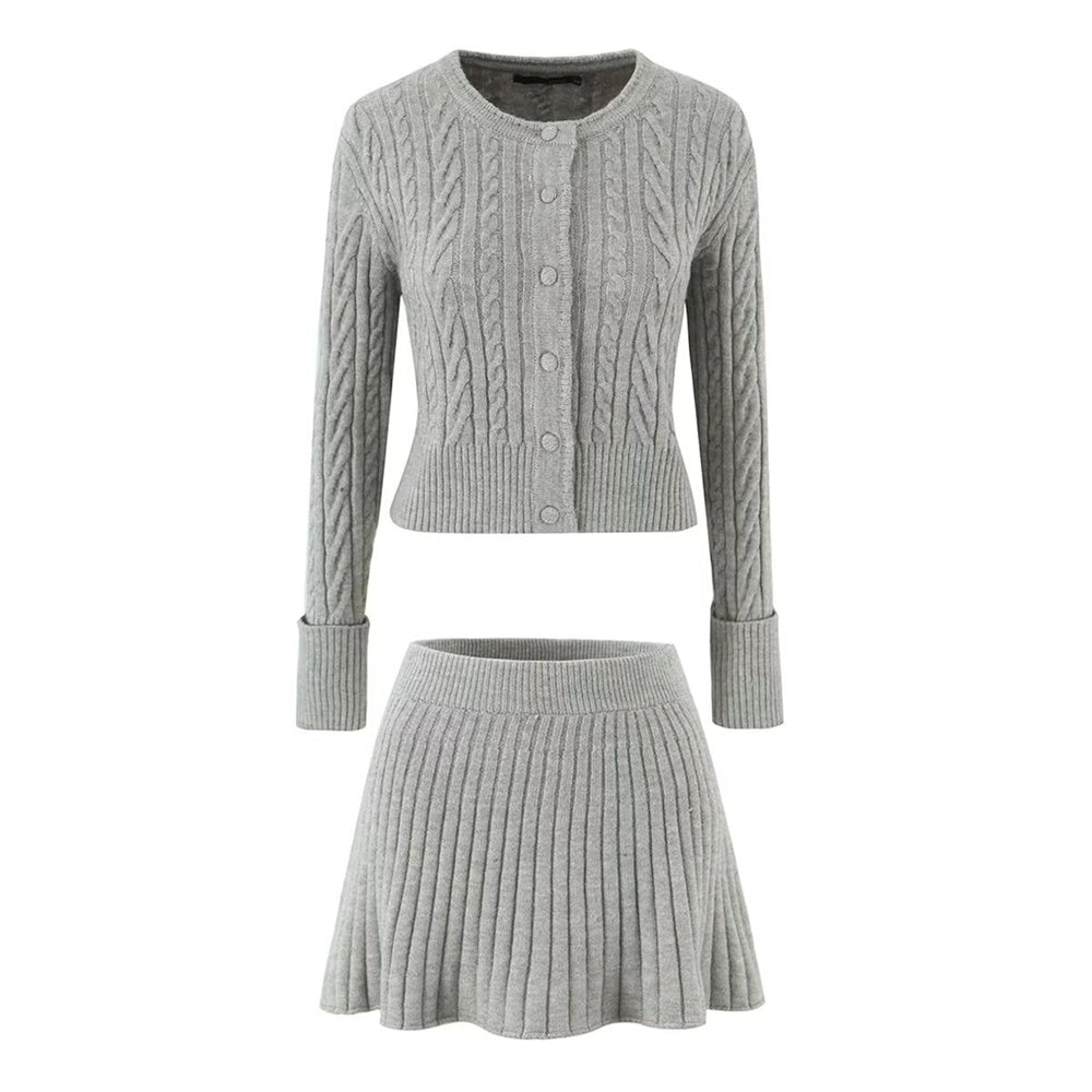 GERIPPTES STRICKSET MIT CARDIGAN UND ROCK