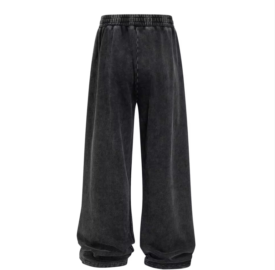 LOUNGE-JOGGER MIT WEITEM BEIN